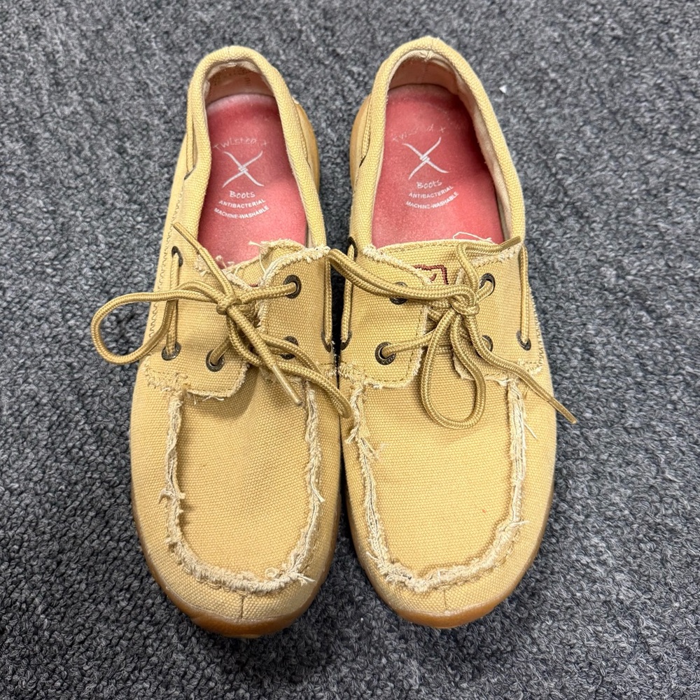 Twisted X Women's Driving Moc Boat Shoes Size 8.5 Style WDM0050 Tan